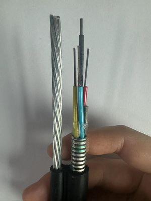 Figura aerea all'ingrosso Figura8 Cavo in fibra ottica per esterni blindato 12 24 Core G652D GYTC8S