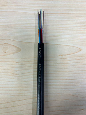 G652D a fibra ottica 24 48 96 cavo a fibre ottiche sotterraneo ottico del tubo del cavo GYFTY del centro